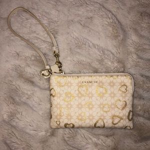 NWOT Coach Patterned Wristlet With Back Pocket
